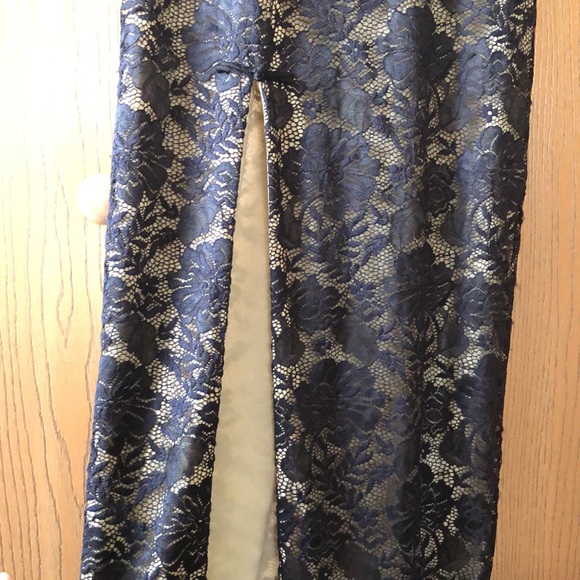 Donated - Ao Dai - Picture 3 of 7